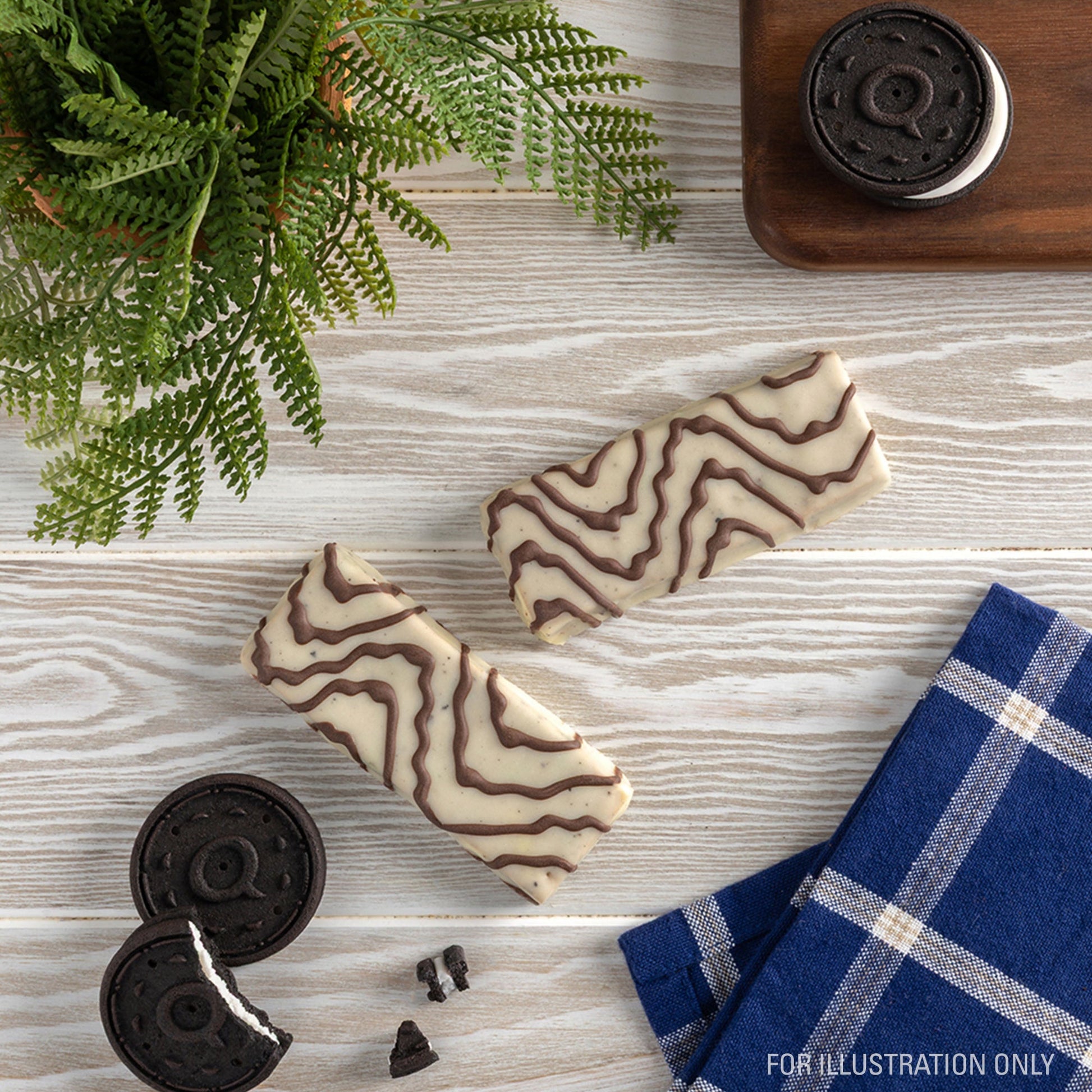dipped-cookies-and-cream-protein-bars-k1 15807_QN_USA_ProteinBar_CAC_InterimAssetUpdate_Digital-Dipped-ProductCarouselSet_Tabletop2.jpg