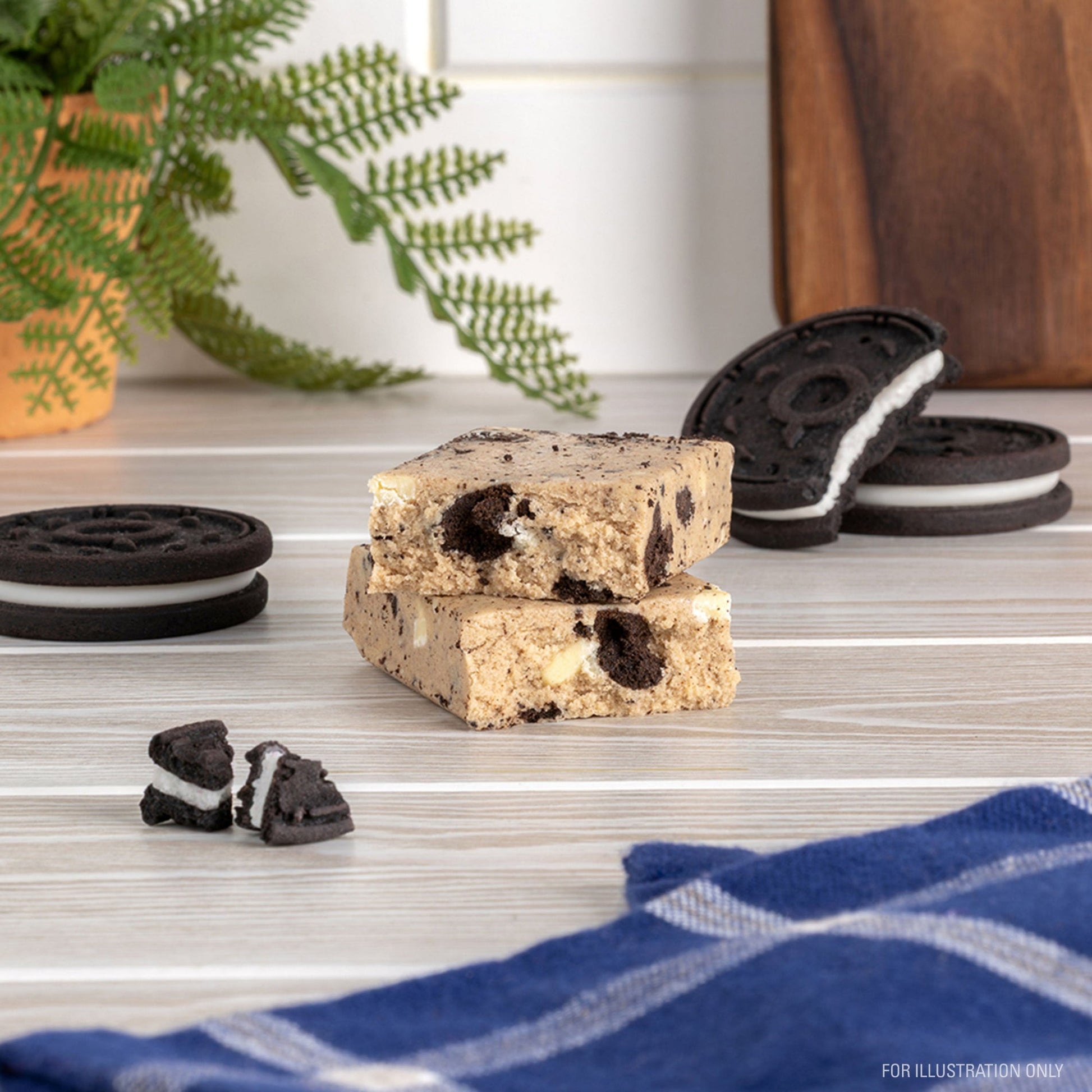 cookies-and-cream-protein-bars-m9 15807_QN_USA_ProteinBar_CAC_InterimAssetUpdate_Digital_Tabletop1.jpg