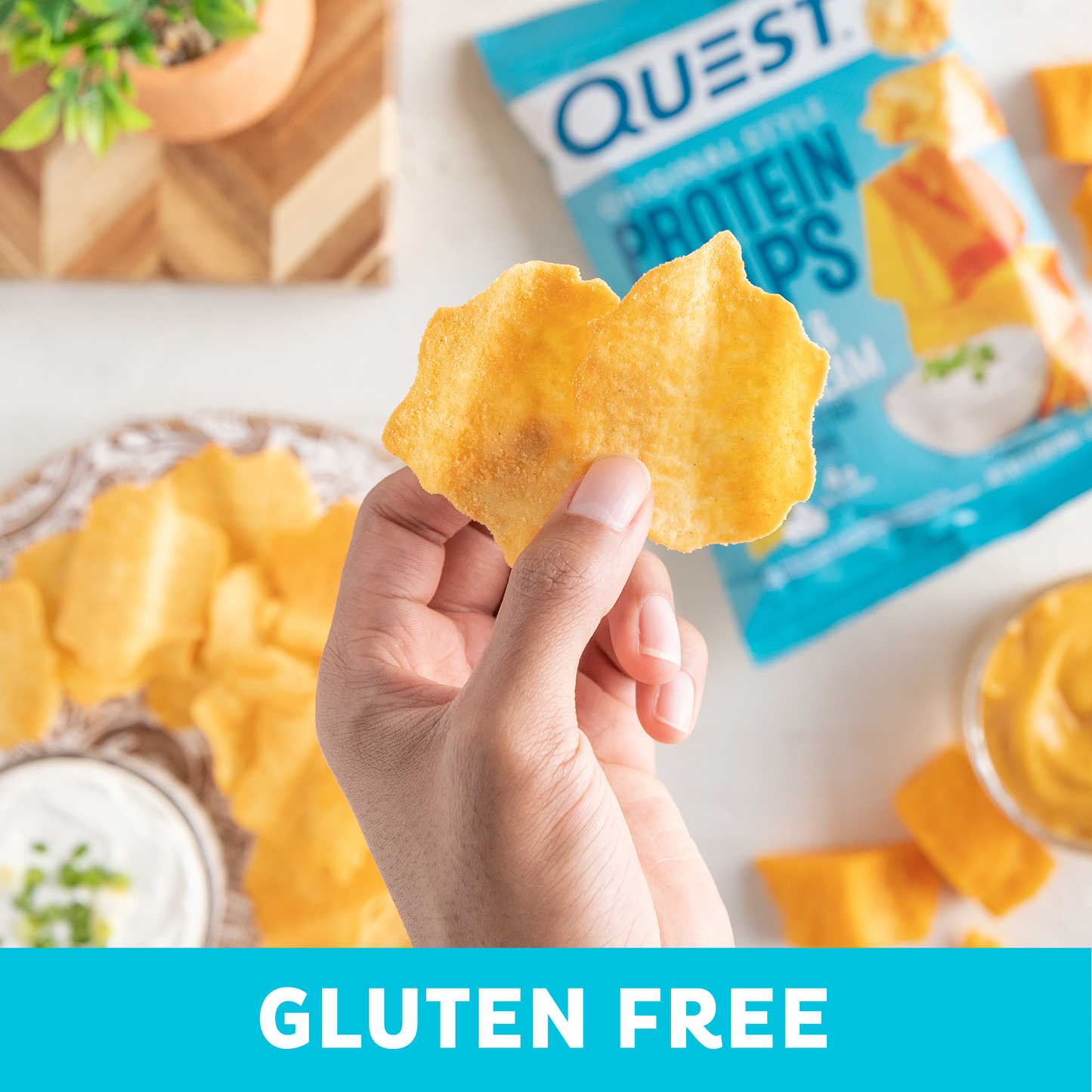 cheddar-and-sour-cream-original-style-protein-chips-m2 qst-000296_cheddar-_-sour-cream-original-style-protein-chips_7.2.png